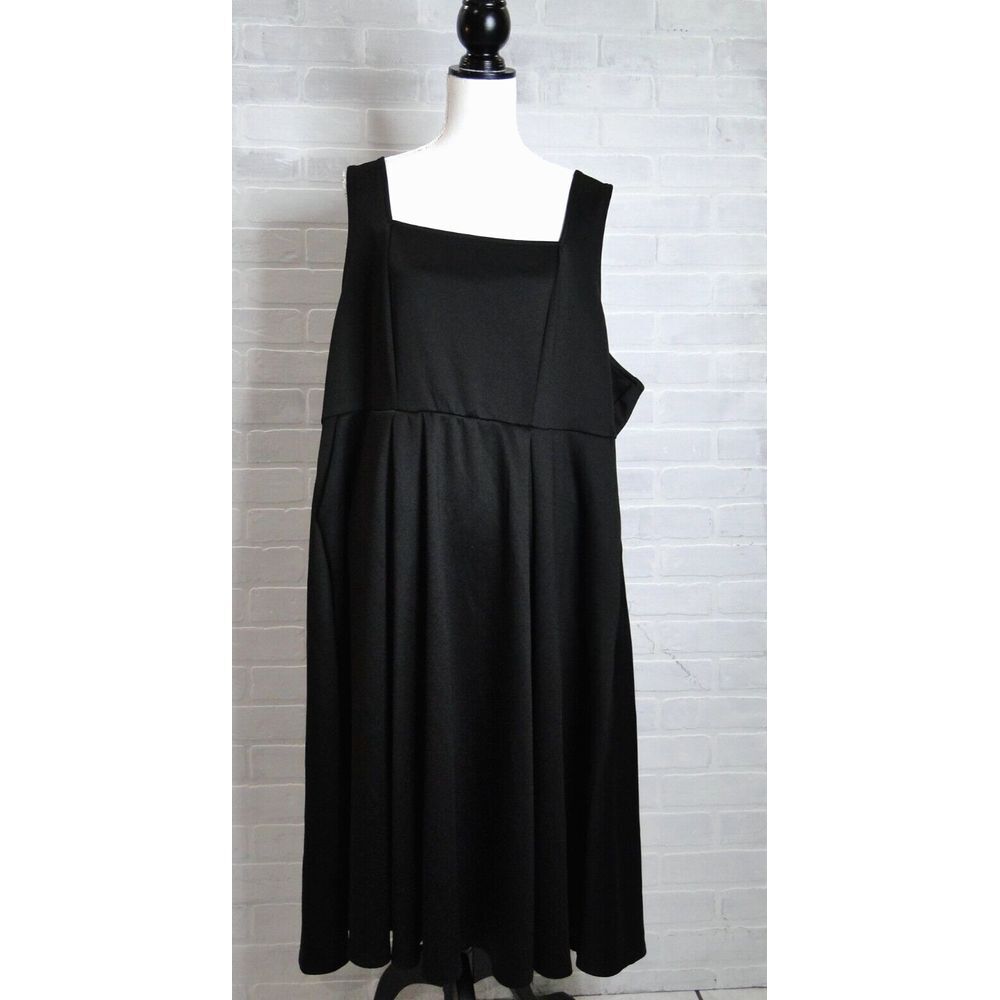 Torrid Size‎ 4 Dress Square Neck Skater Scuba Black Midi